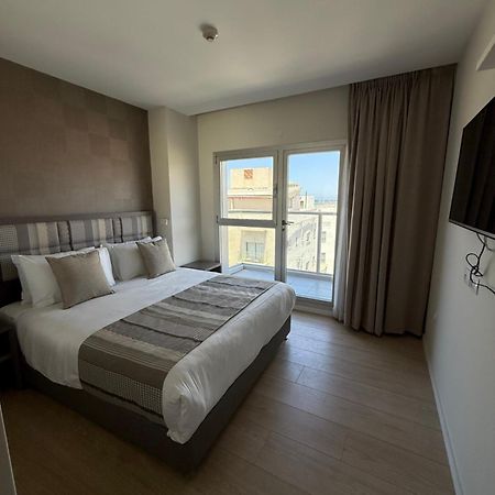 Abratel Sea View Hotel Tel-Aviv Kültér fotó